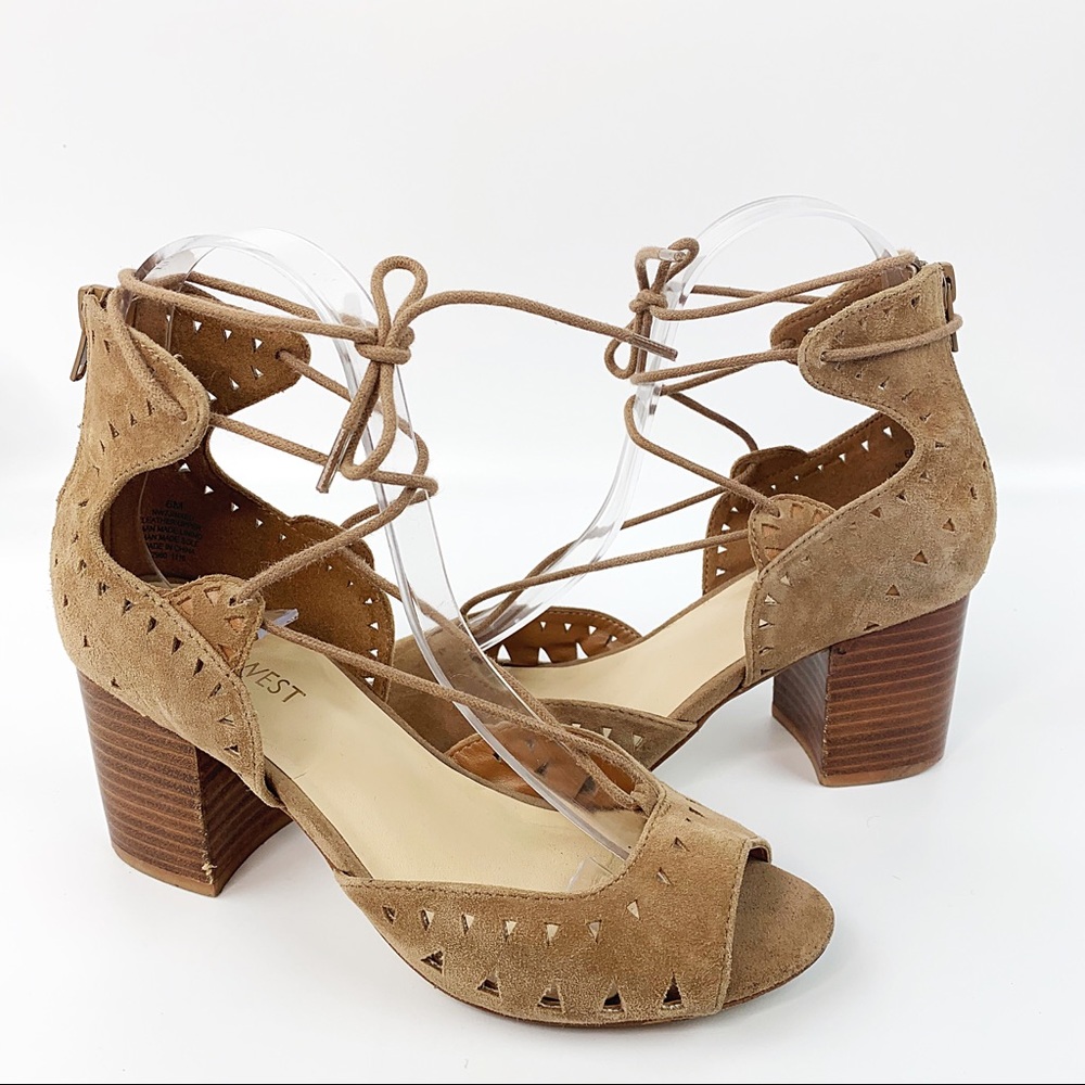 NINE WEST Tan Suede Heeled Ankle Strap Sandal Sz 8
